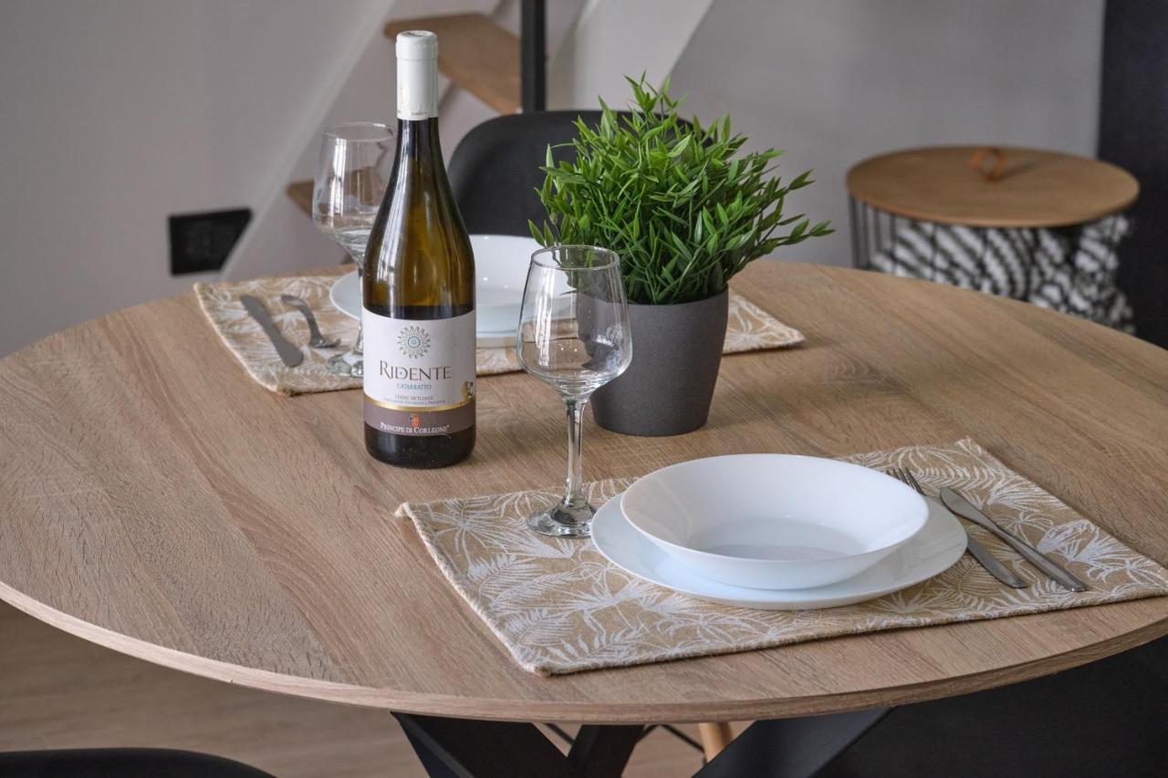 Loft Mercede Al Capo ปาแลร์โม ภายนอก รูปภาพ